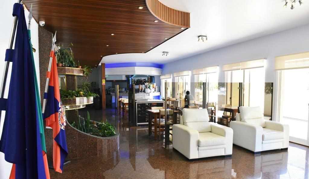 Hotel Aeroporto Maía Exteriér fotografie